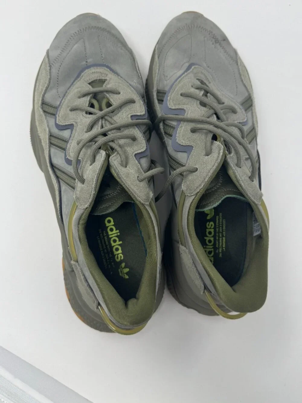 Adidas OZWEEGO Olive Green Suede Sneakers Men's Size 13